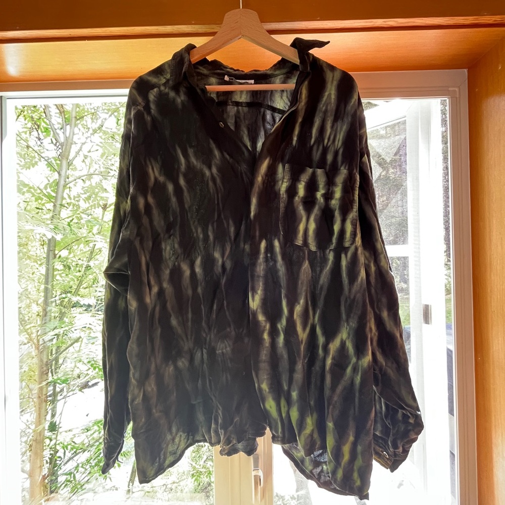 Vintage Black and Green Oversized Boxy Button Down Shirt